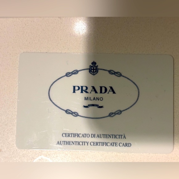 Vintage Prada Black Nylon Triangle Logo Pouch – 90s Mini Bag + Authenticity Card - Picture 4 of 7